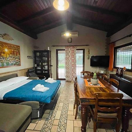 Honey'S Home-Dependance Campagna ลาตินา ภายนอก รูปภาพ
